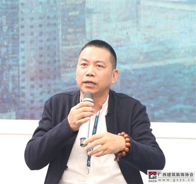 廣西建筑裝飾協(xié)會(huì)指導(dǎo)舉辦的首屆廣西設(shè)計(jì)周盛大開(kāi)幕